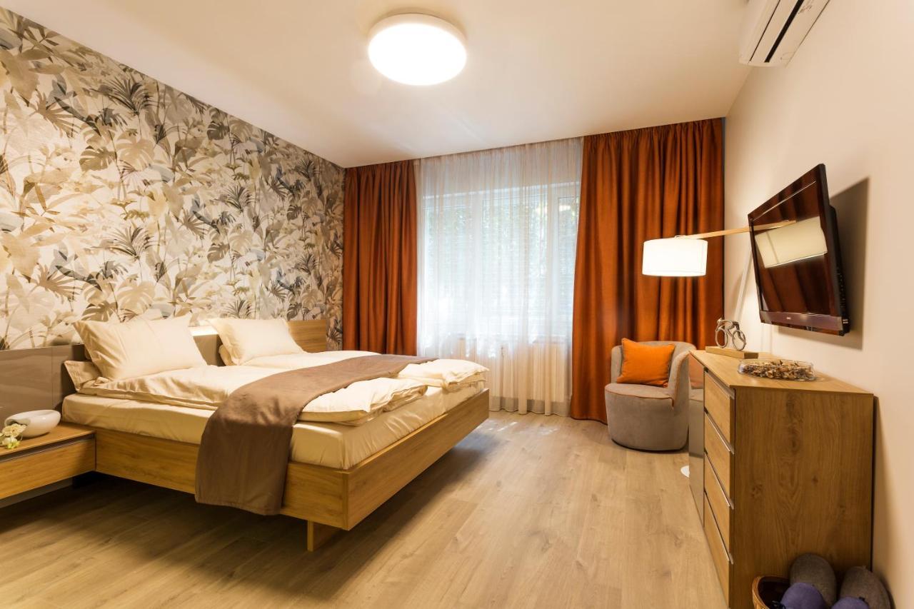 Sca Sofia City Apartments Bagian luar foto