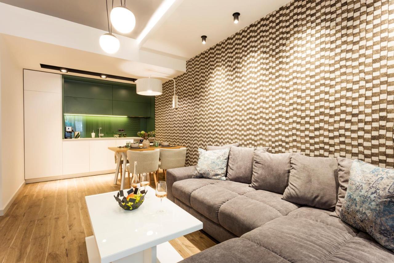 Sca Sofia City Apartments Bagian luar foto