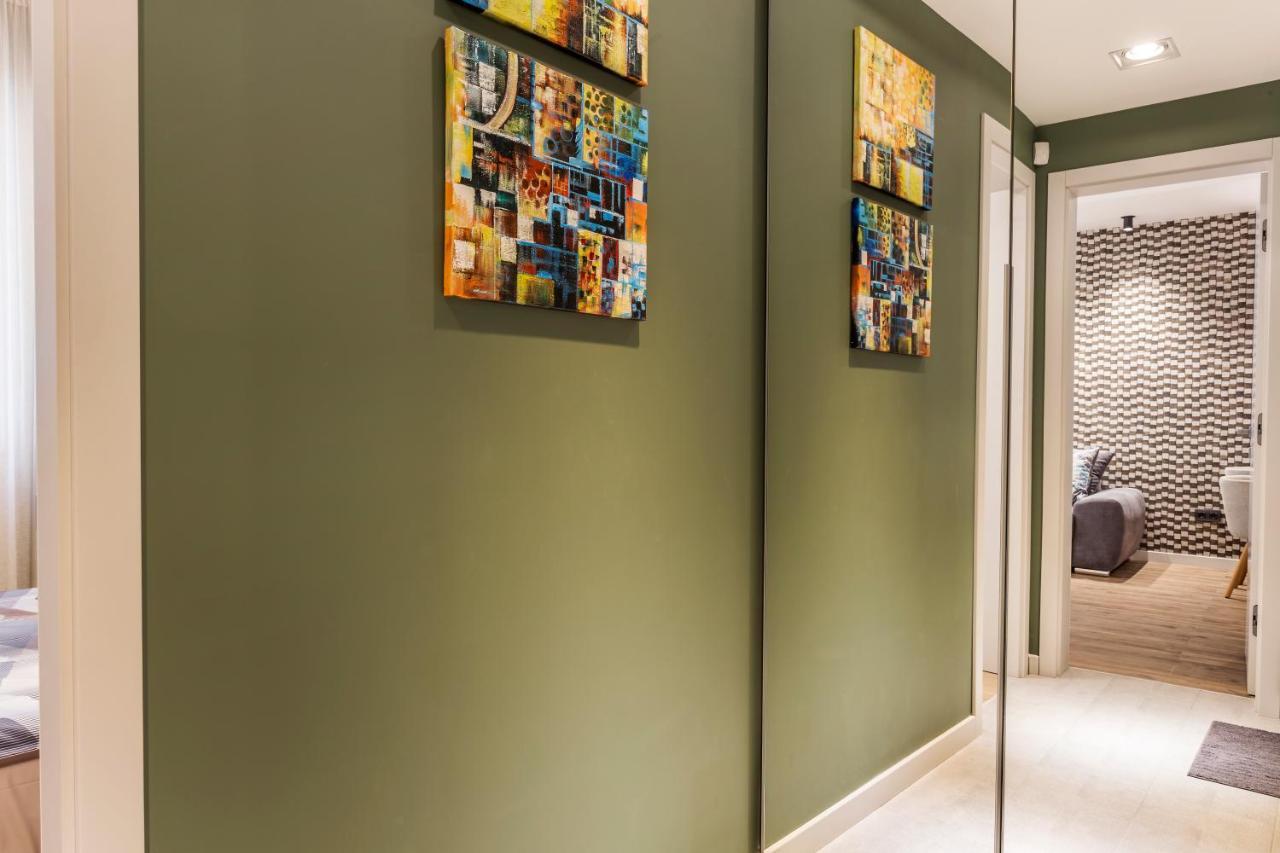 Sca Sofia City Apartments Bagian luar foto